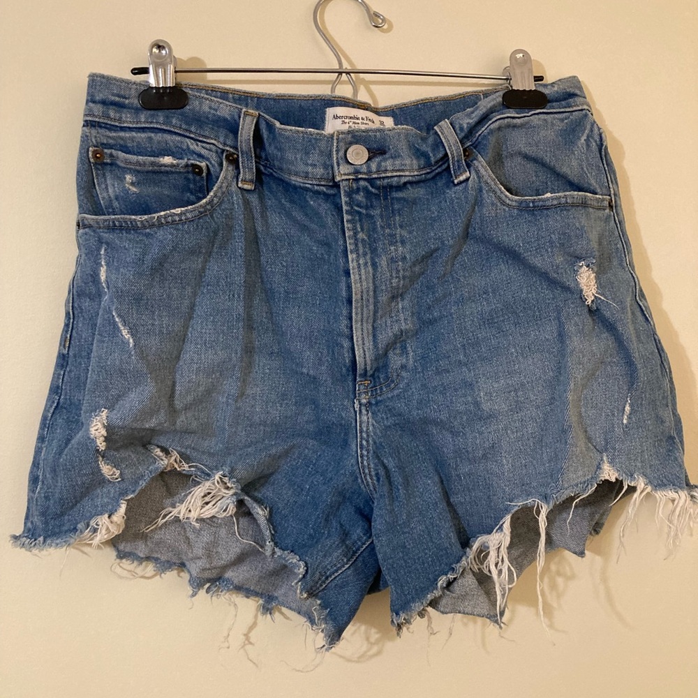 Curve Love 4” Mom Shorts